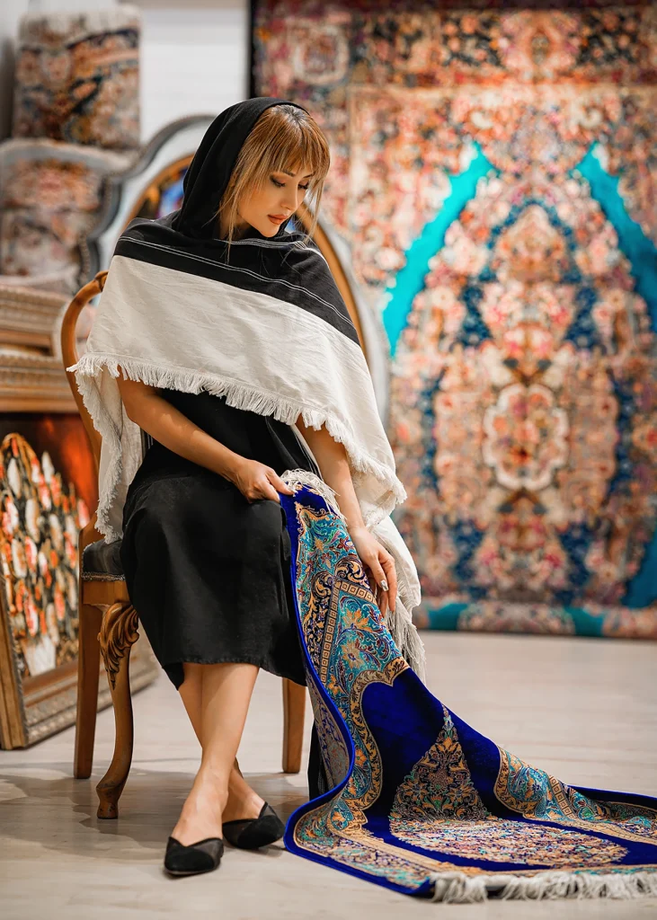 Anvari Carpet